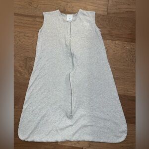 Sleeveless Gray Halo Sleep Sack